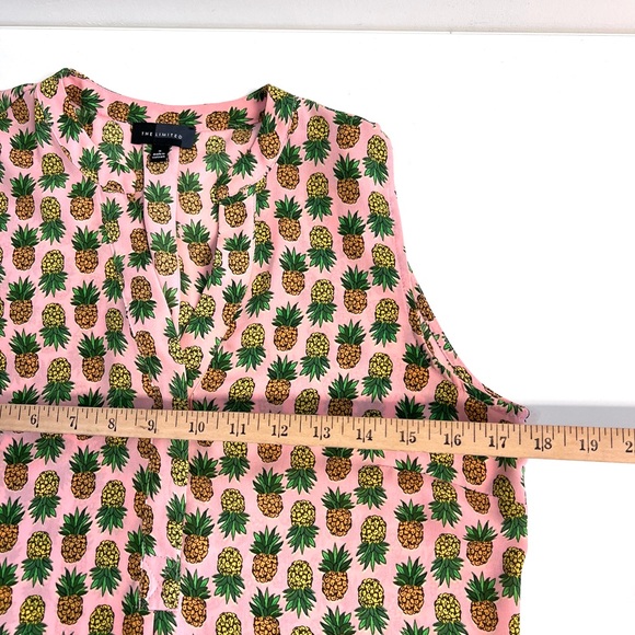 The Limited Pineapples 🍍 Sleeveless Blouse Small Peach - Picture 6 of 7